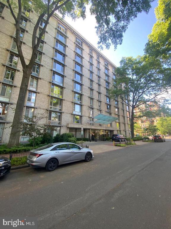Foto del edificio - 950 25th St NW