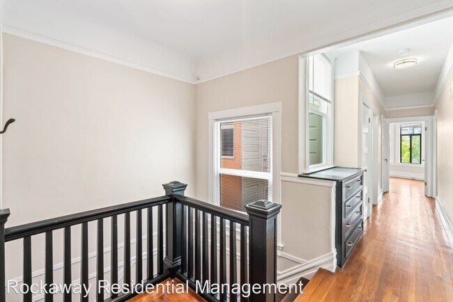 Building Photo - 4 br, 1.5 bath House - 3719 17th St.