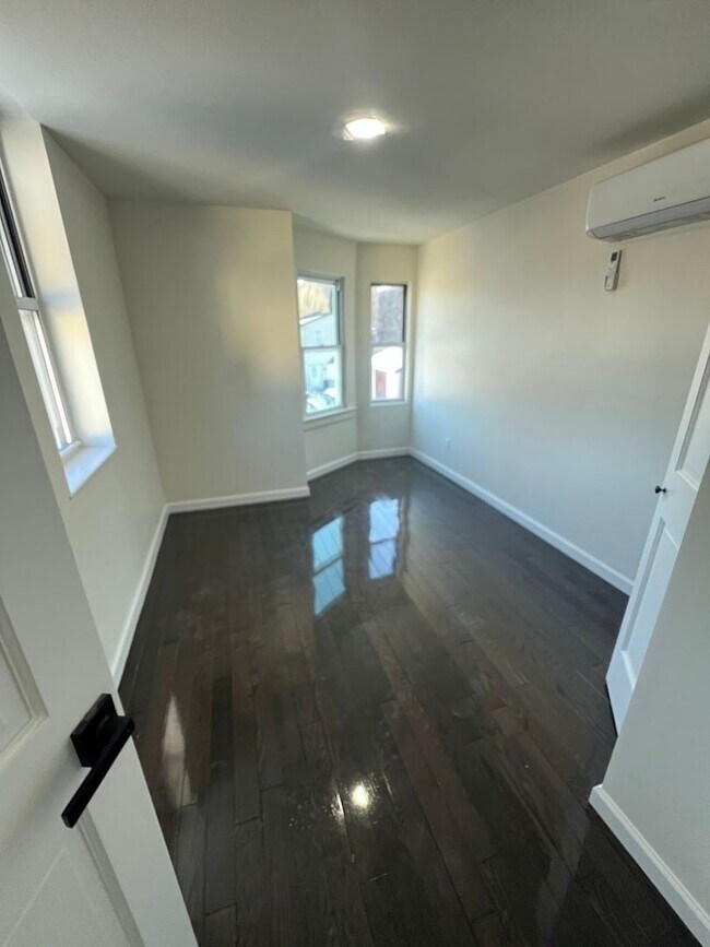 Foto del edificio - 648 S 17th St