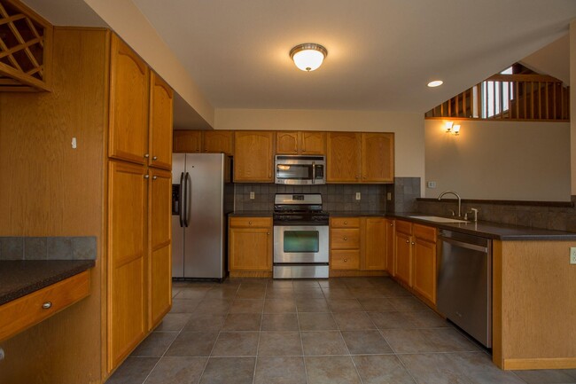 Building Photo - Beautiful 3 Bedroom Home in Fort Collins