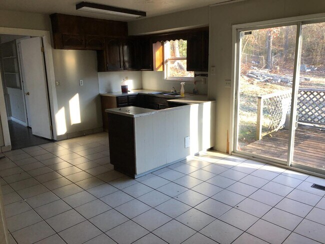 Foto del edificio - 908 Redstone Ln