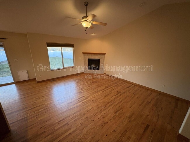 Foto del edificio - 332 Telluride Dr