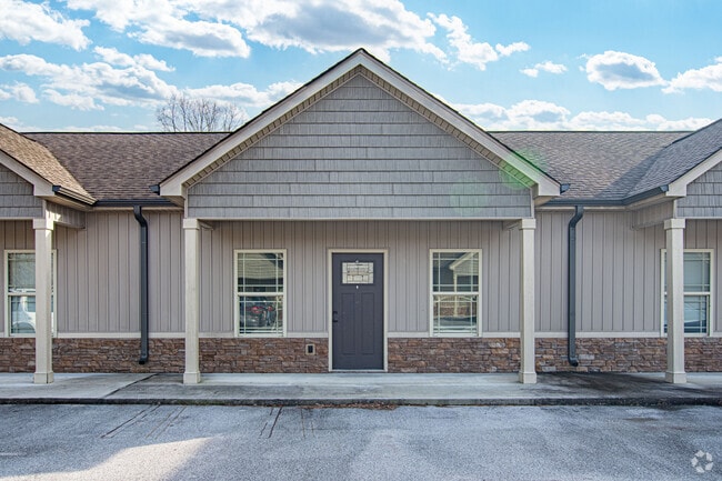 Building Photo - 49 Rawlings Ln