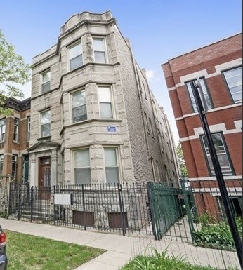 Primary Photo - 2729 W Thomas St