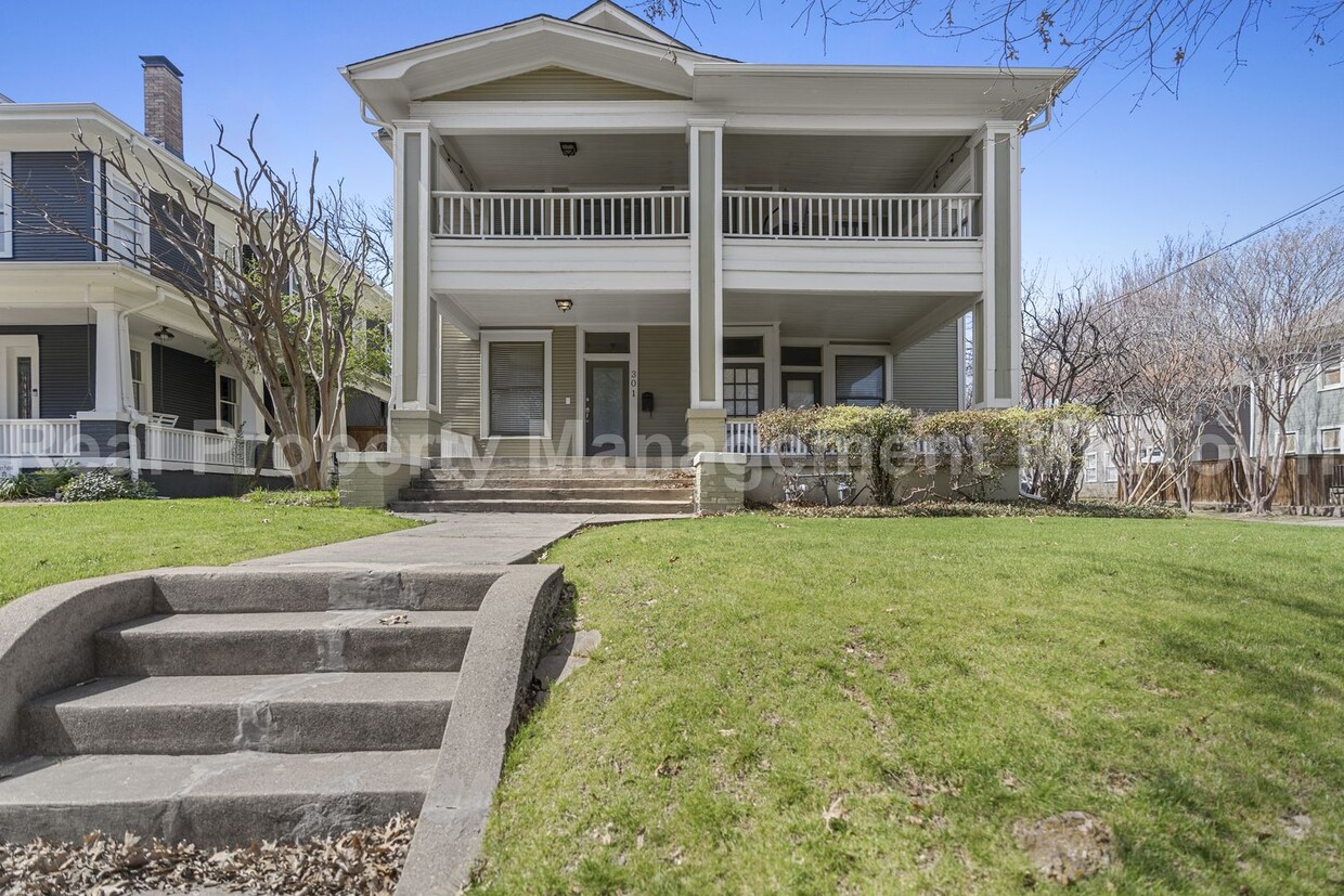 Primary Photo - Charming Home in Established Community in ...