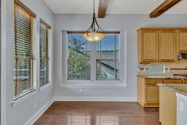 Building Photo - 8826 Falcon Pl