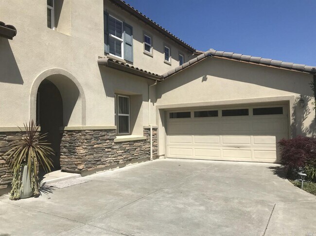 Building Photo - 86 Sarcedo Way