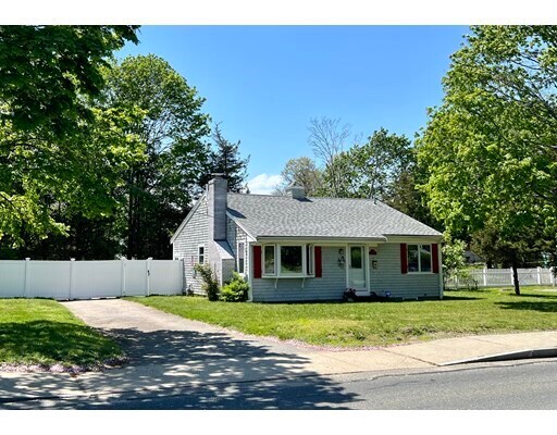 Primary Photo - 15 Maravista Ave Ext