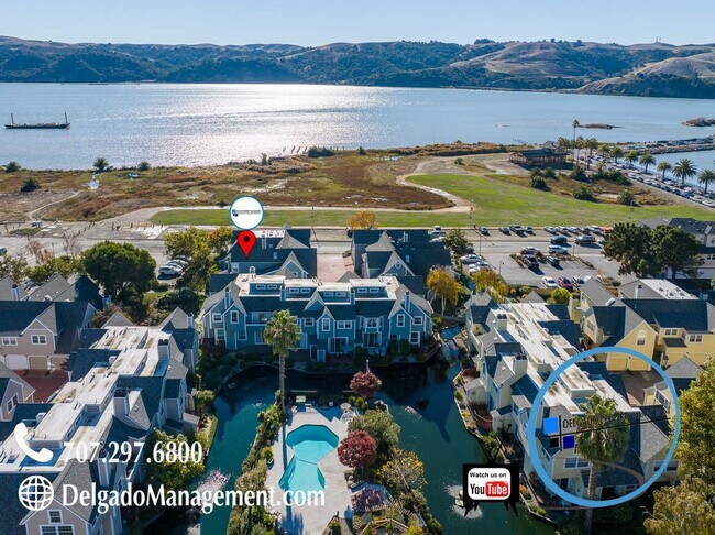 Foto del edificio - Downtown Benicia! Gorgeous three bedroom, two and half baths