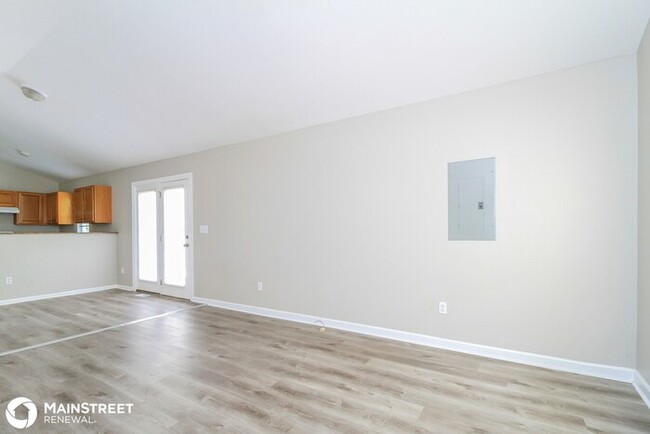 Building Photo - 3905 Kehoe Dr, Greensboro, NC 27401
