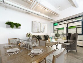 Building Photo - The Broadway Lofts