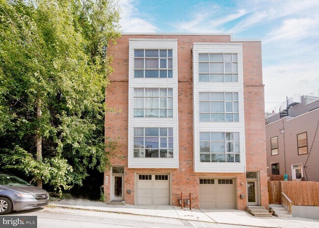 Foto del edificio - 4513 Silverwood St