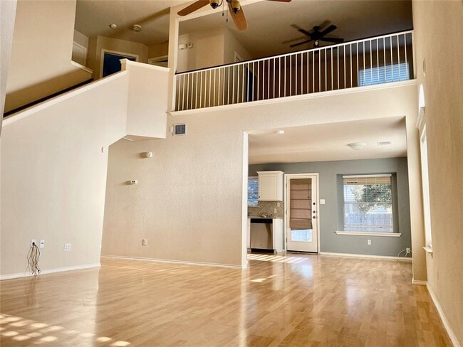Building Photo - 14401 Lilley Brook Cove