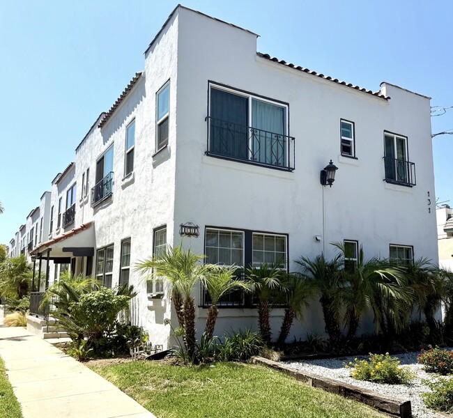 Foto del edificio - 138 Olive St