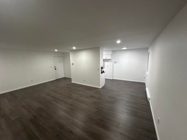 Foto del edificio - 746 County Ave