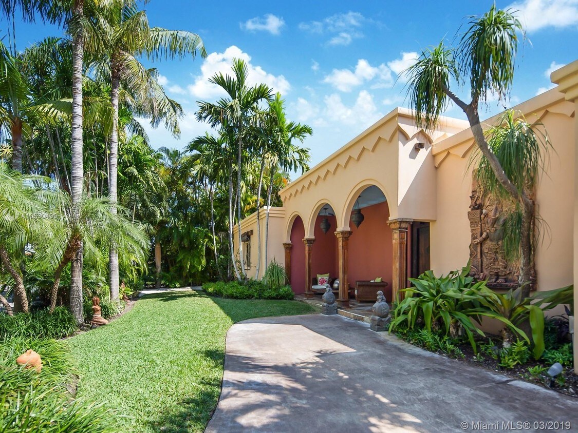 Foto principal - 365 Harbor Ct