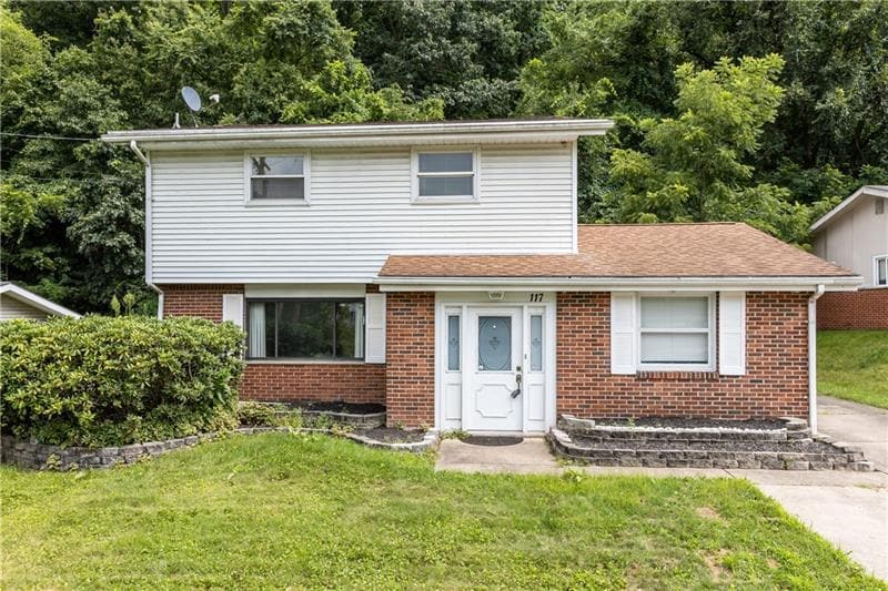 Primary Photo - 117 Alpine Village Dr