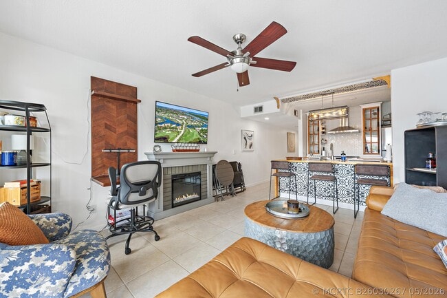 Building Photo - 261 Cypress Point Dr