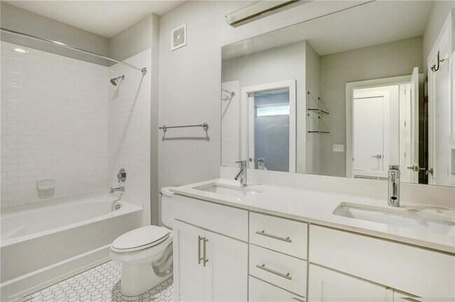 Building Photo - 2804 Treble Ln