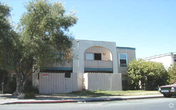 Foto del edificio - Virginia Lane