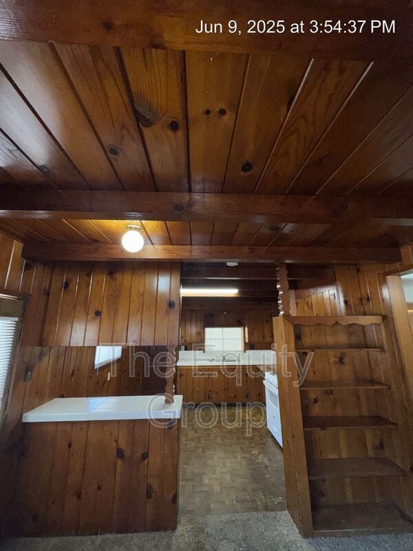 Building Photo - 207 S Linwood Ave