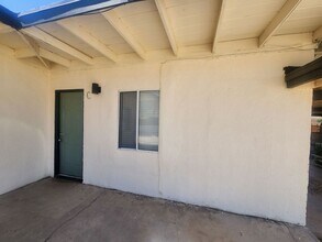 Building Photo - 6688 Split Rock Ave