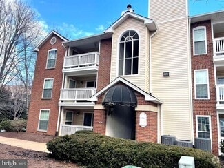 Building Photo - 1536 Lincoln Way
