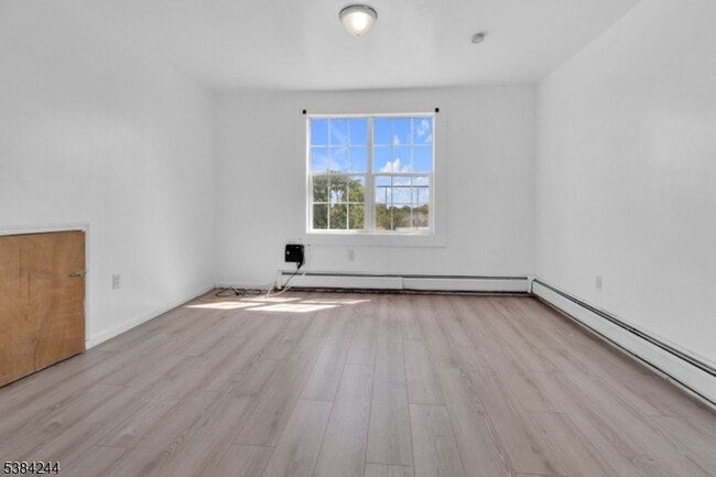 Building Photo - 47 Parkview Terrace