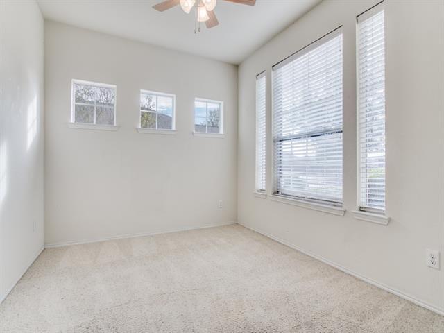 Foto del edificio - 320 Cookston Ln