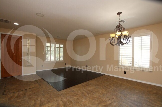 Building Photo - 31823 N 22nd Ln