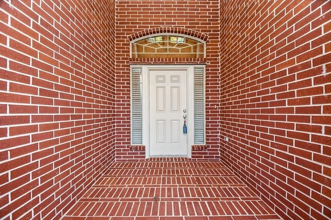 Building Photo - 110 Sweet Leaf Grove Ln