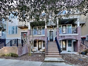 Building Photo - 56 Boardwalk Ave