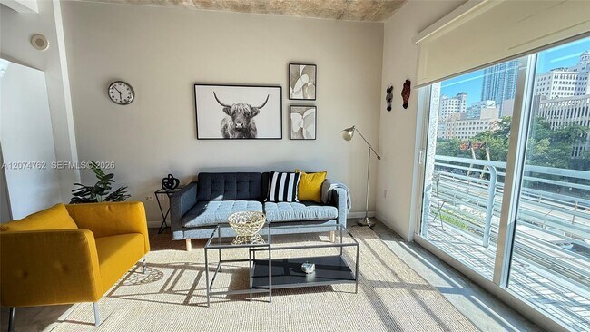 Foto del edificio - 234 NE 3rd St