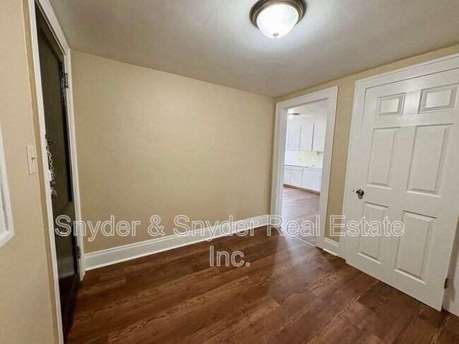 Foto del edificio - 96 N Portage Path