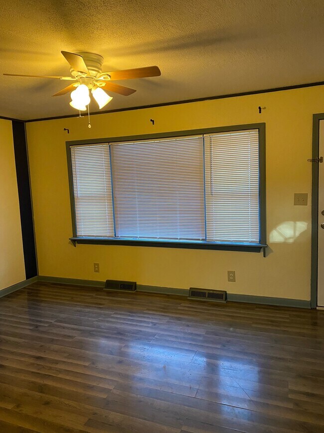 Foto del edificio - 4409 E 114 Terrace