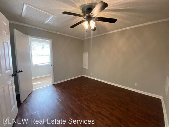 Foto del edificio - 4 br, 2 bath House - 4989 Edmondson Pike