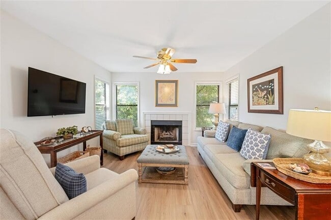 Foto del edificio - 307 Harbour Oaks Dr