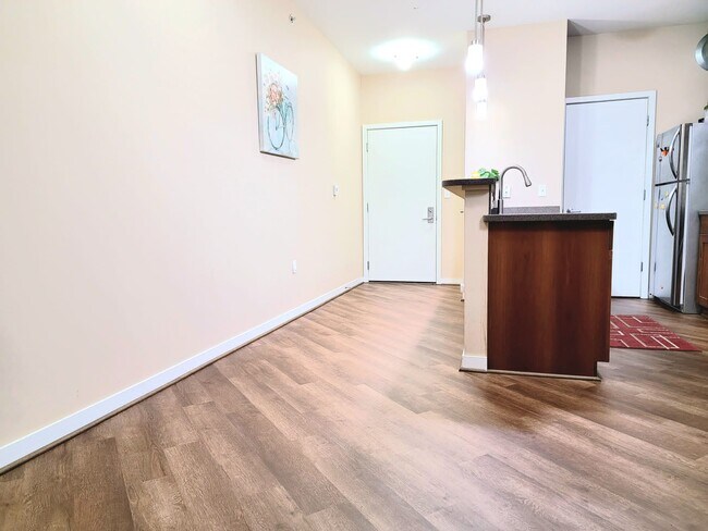 Foto del edificio - 1541 N Jefferson St