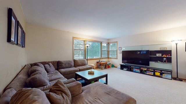 Foto del edificio - 6040 N Tripp Ave