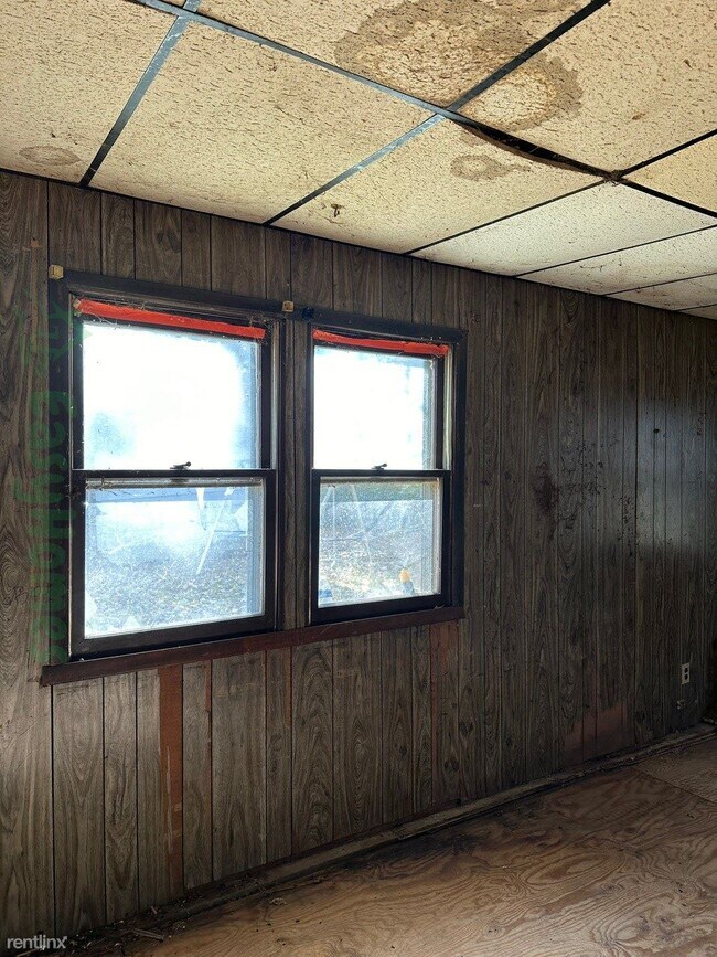 Foto del edificio - 3 br, 1 bath House - 2502 West Antoinette ...