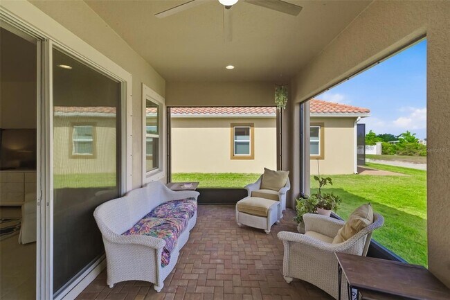 Foto del edificio - 7070 Indus Valley Cir