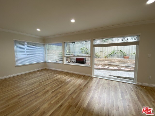 Building Photo - 10227 Autumn Leaf Cir