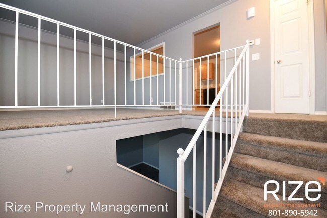 Foto del edificio - 4 br, 2 bath House - 3717 S Buckaroo Cir