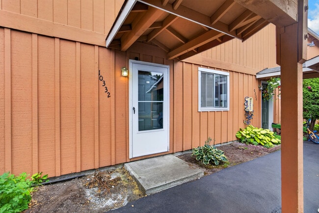 Building Photo - 10332 15th Avenue Ct E