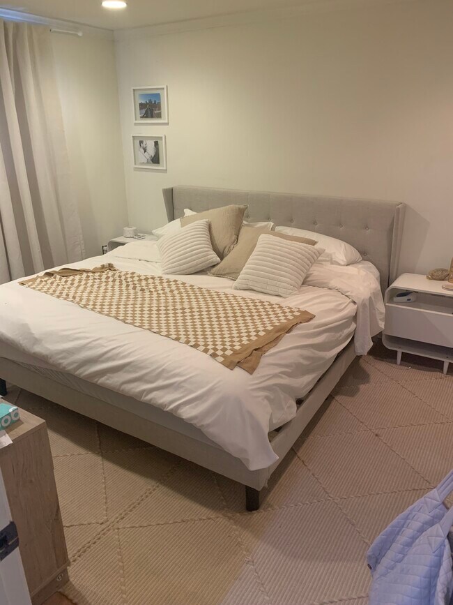 Foto del edificio - 4206 Washington Blvd