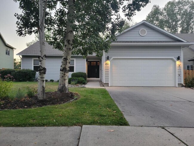 Foto del edificio - 1101 Woodland Dr
