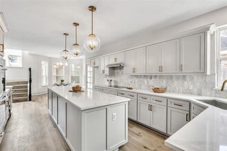 Building Photo - 17406 Moreton Ln