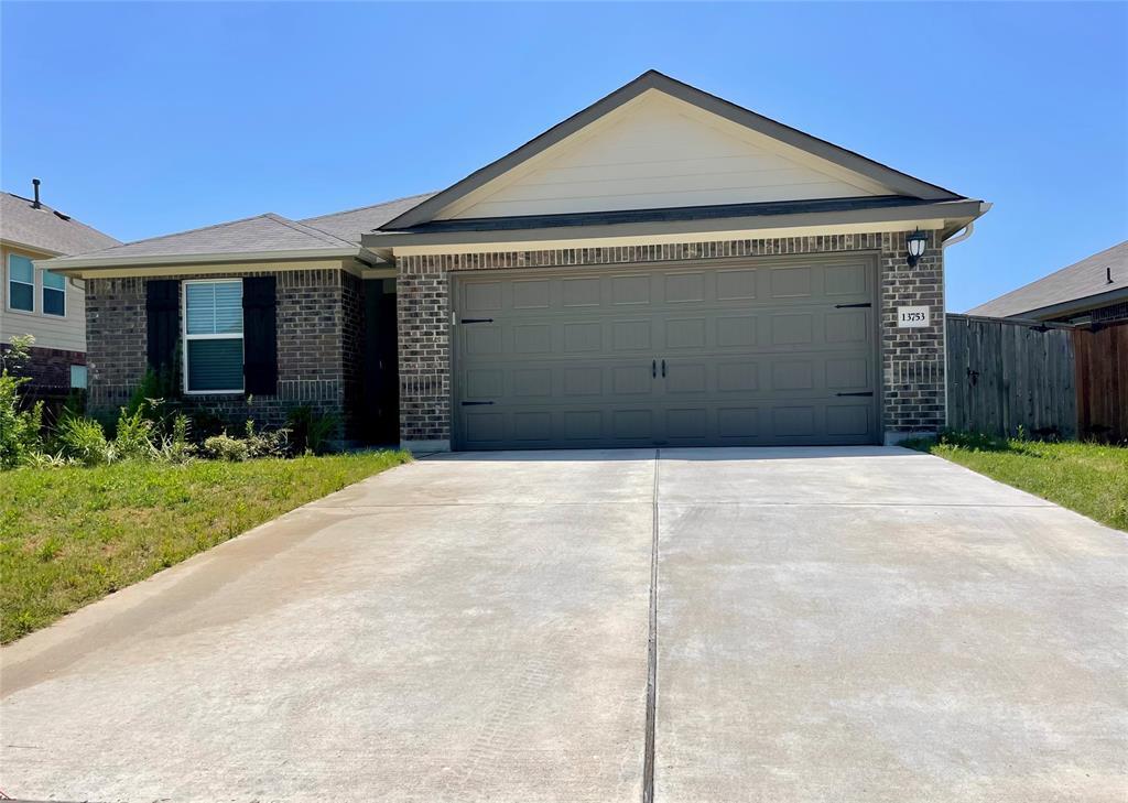 Primary Photo - 13753 Fallsprings Way