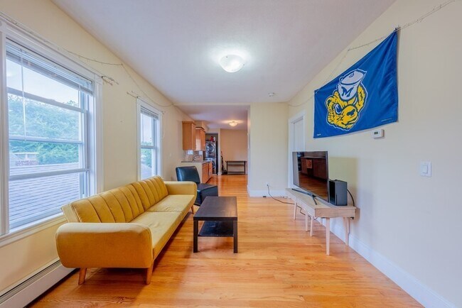 Foto del edificio - 395 Washington St