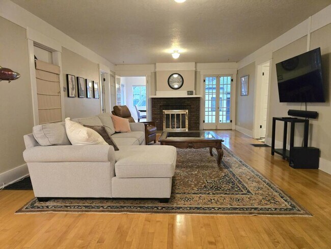 Foto del edificio - 1010 N 7th St